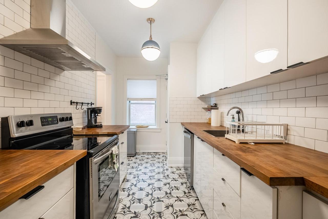 Beautiful And Spacious Luxury Home Toronto Esterno foto