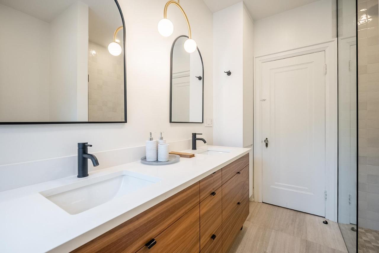 Beautiful And Spacious Luxury Home Toronto Esterno foto